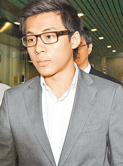 呼斯楞老婆萨仁资料,呼斯楞背后的贤内助，揭秘她的魅力人生